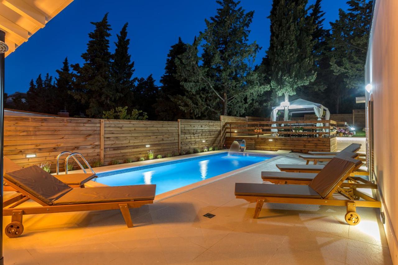 Villa Bila Vila Split - Where Life Meets Luxury & Nature Zewnętrze zdjęcie