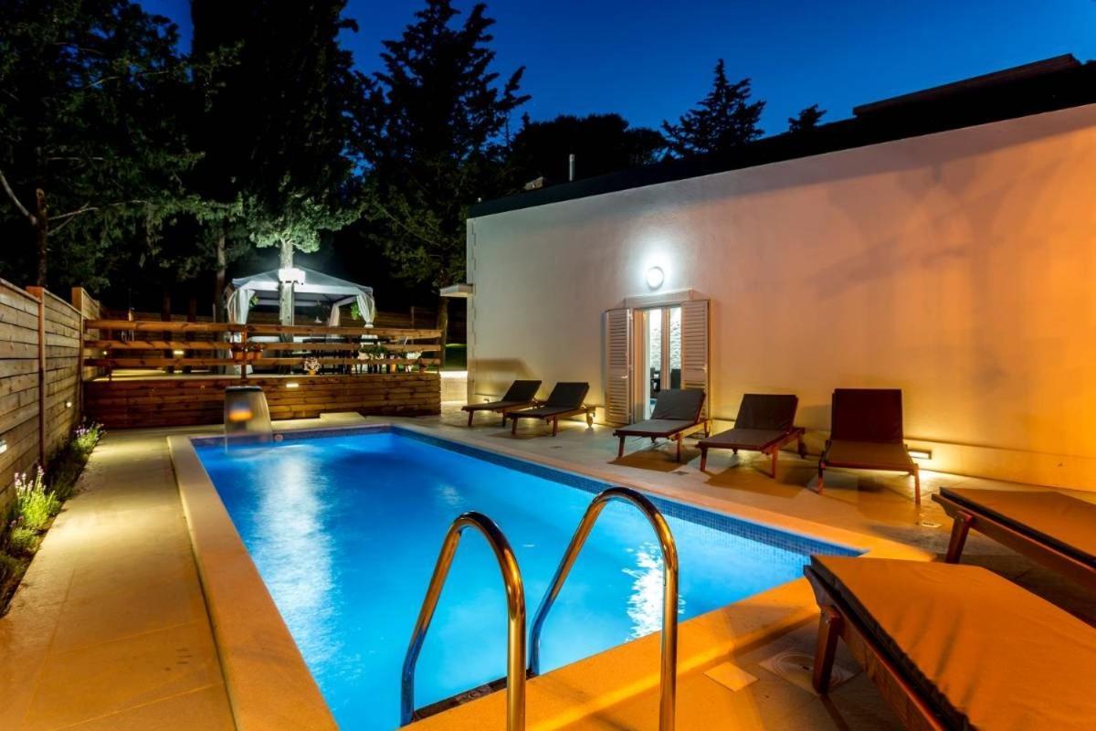 Villa Bila Vila Split - Where Life Meets Luxury & Nature Zewnętrze zdjęcie